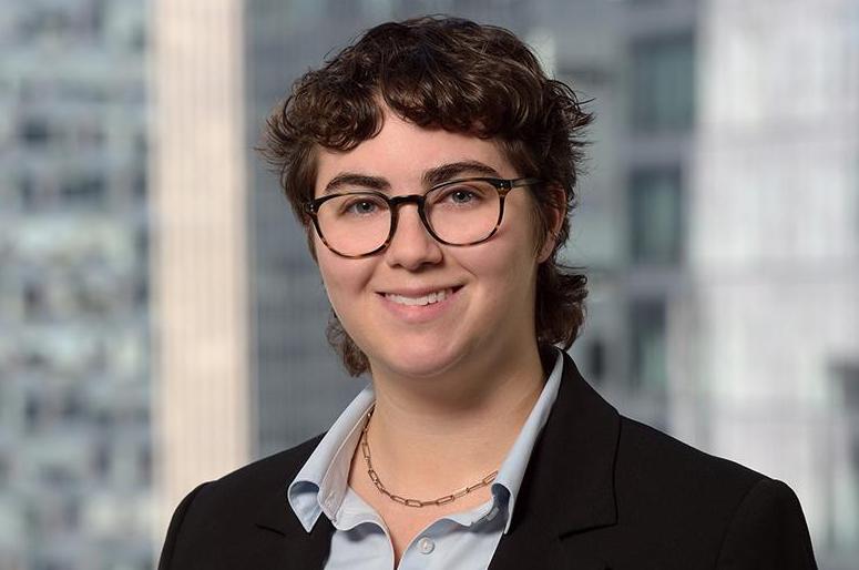Sloane Weiss headshot image